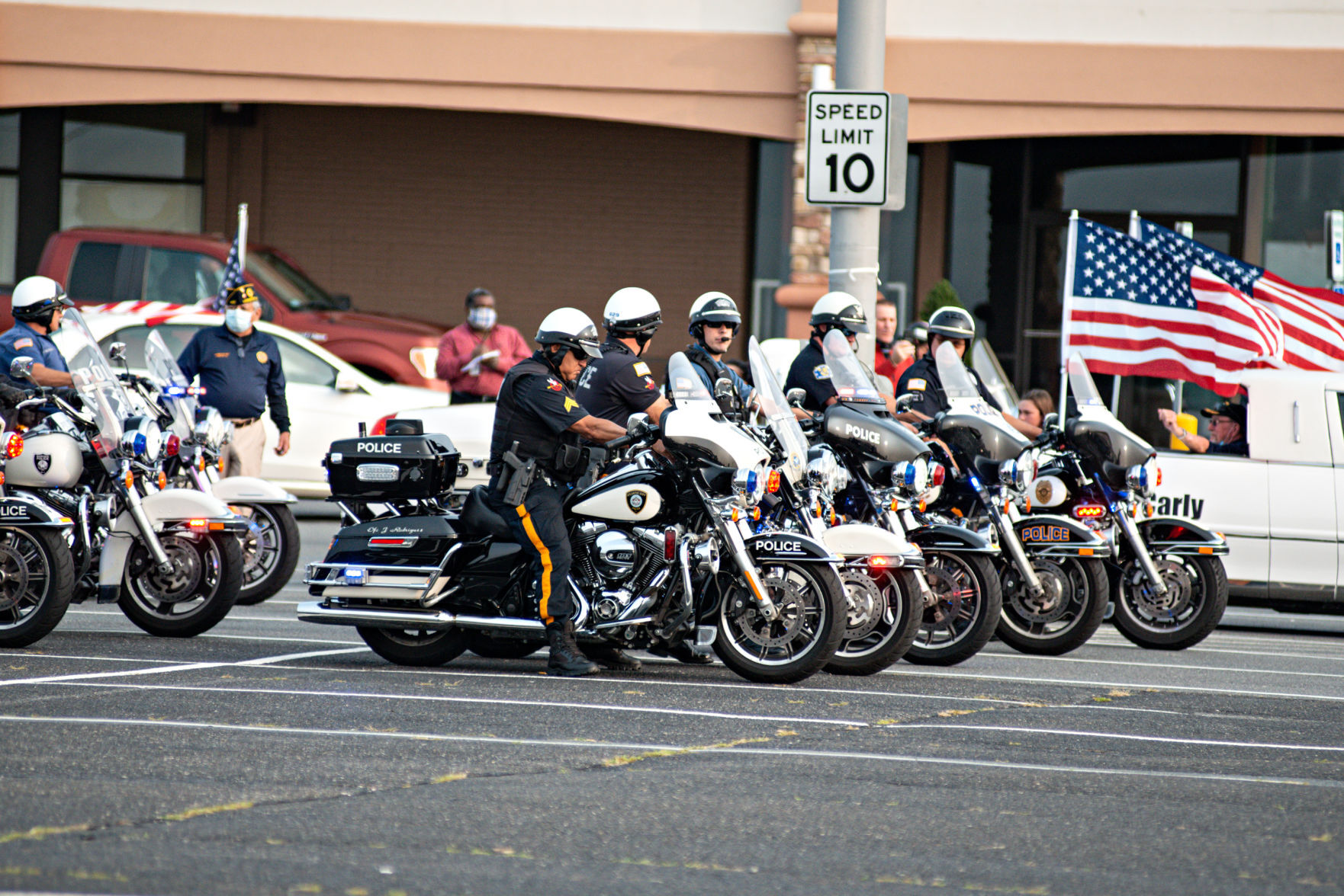 091520_nws_parade